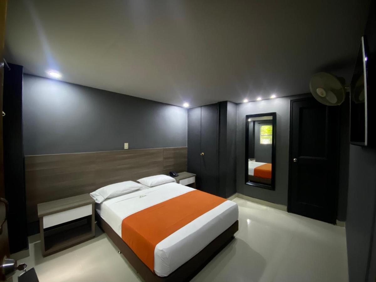 Hotel Latino Medellín Exteriör bild