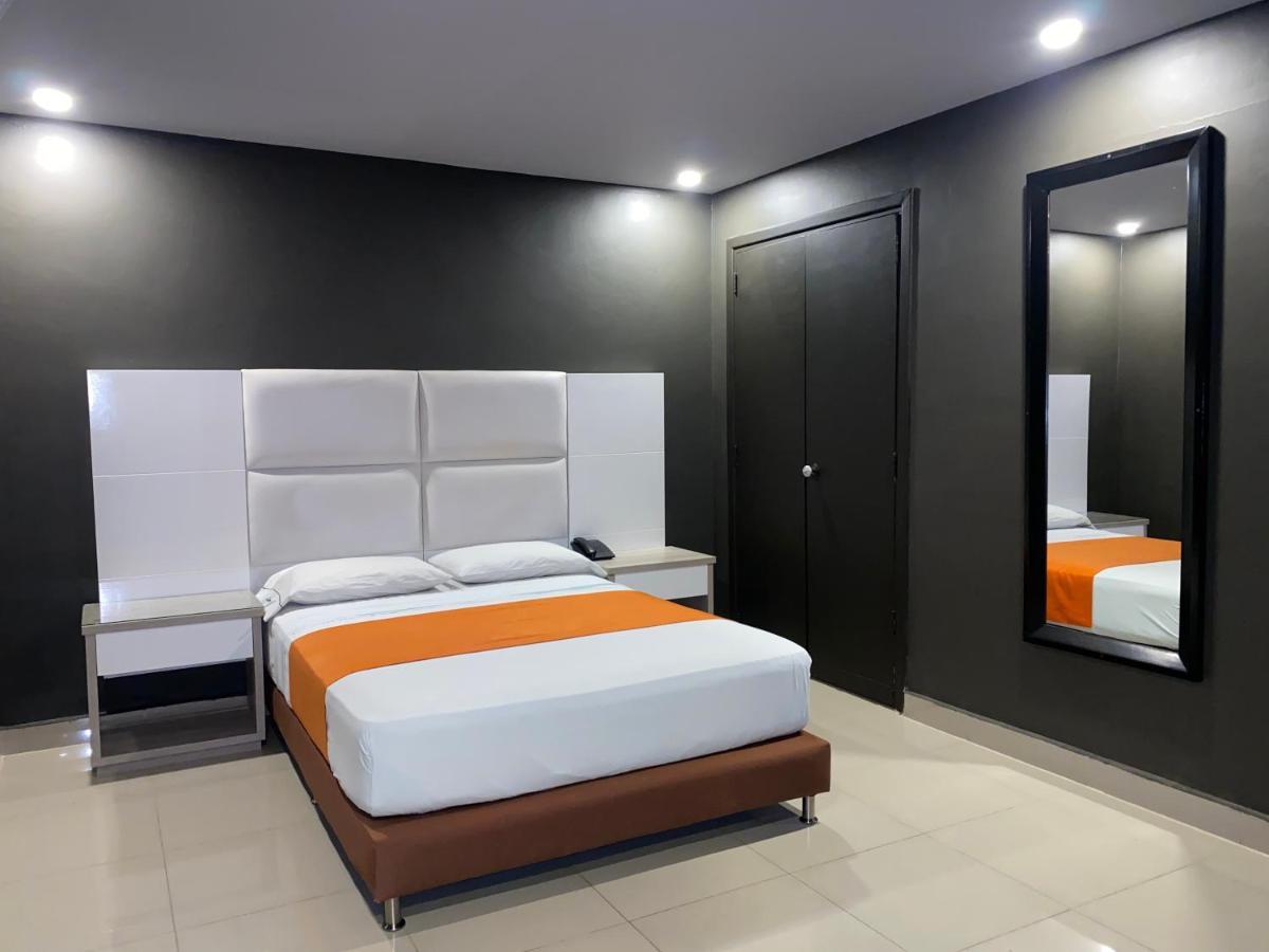 Hotel Latino Medellín Exteriör bild